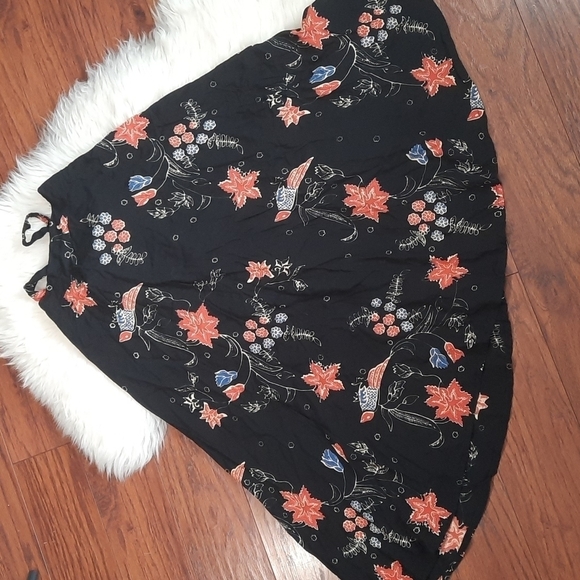 Gado Gado Wrap Tie front Black Midi Skirt - Picture 4 of 4